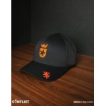 Flexfit Kšiltovka s Conflict logem 5panel - Černá/oranžová S/M
